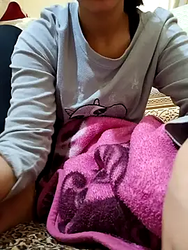 Snapshot of yasima-39 chatting on February 16, 2025, 10:54 am yasima-39 online show from February 16, 2025, 10:54 am