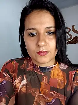 Snapshot of elena_jonees chatting on February 17, 2026, 8:50 pm elena jonees online show from February 17, 2026, 8:50 pm