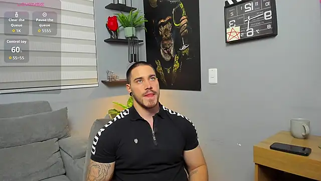 Snapshot of Giorgio-Leone chatting on September 10, 2025, 11:59 pm Giorgio-Leone online show from September 10, 2025, 11:59 pm