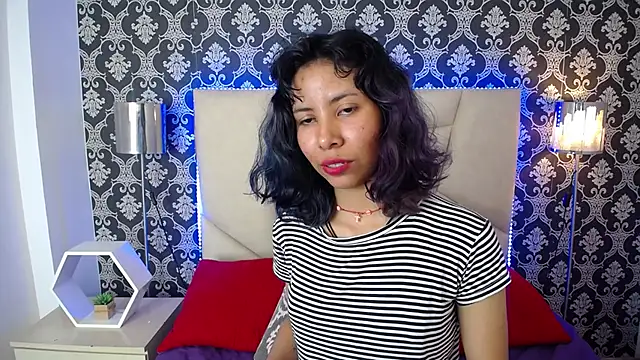 Snapshot of Akane_Uwu chatting on February 27, 2025, 10:31 pm Akane Uwu online show from February 27, 2025, 10:31 pm