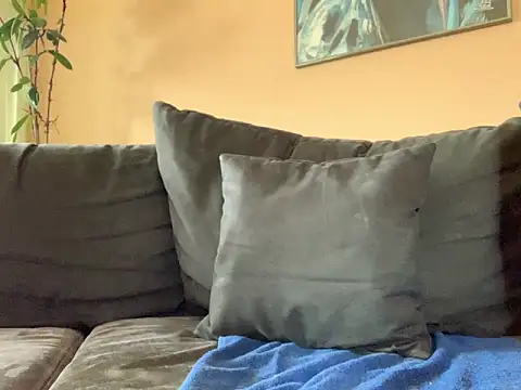 Snapshot of Bula94193 chatting on October 11, 2025, 1:12 pm Bula94193 online show from October 11, 2025, 1:12 pm