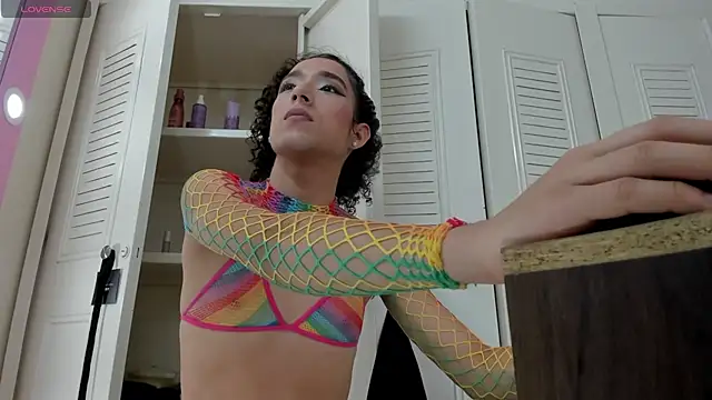 Snapshot of sweet_amalia4 chatting on November 5, 2025, 6:44 pm sweet amalia4 online show from November 5, 2025, 6:44 pm