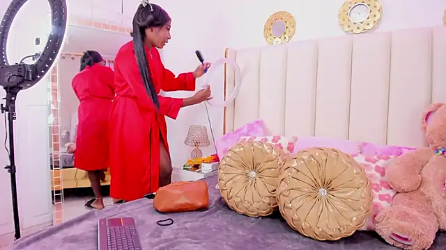 evangelin ts online show from November 14, 2025, 1:59 pm