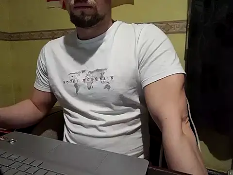 Regularfucker28 online show from March 10, 2025, 2:17 am