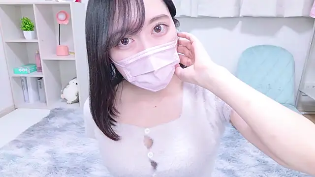 Snapshot of Yurie_ chatting on February 1, 2025, 11:10 am Yurie  online show from February 1, 2025, 11:10 am
