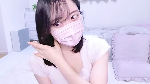 Snapshot of Yurie_ chatting on February 26, 2025, 11:11 am Yurie  online show from February 26, 2025, 11:11 am
