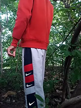 Snapshot of Piyush_2024 chatting on November 20, 2025, 1:28 am Piyush 2024 online show from November 20, 2025, 1:28 am