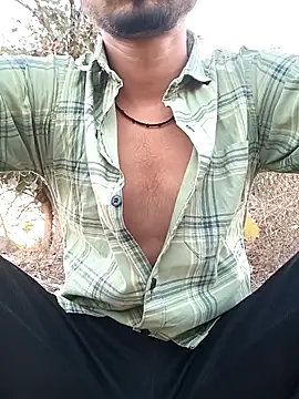 Snapshot of Piyush_2024 chatting on March 8, 2025, 12:41 pm Piyush 2024 online show from March 8, 2025, 12:41 pm