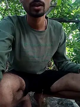 Snapshot of Piyush_2024 chatting on October 18, 2025, 1:07 am Piyush 2024 online show from October 18, 2025, 1:07 am