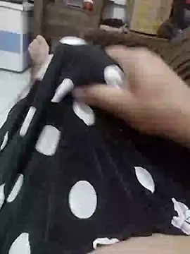 Snapshot of Malubrotudo chatting on February 23, 2025, 10:31 pm Malubrotudo online show from February 23, 2025, 10:31 pm