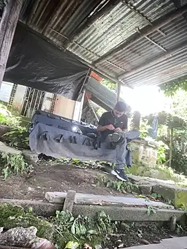 Jestebanano online show from April 10, 2026, 3:52 pm