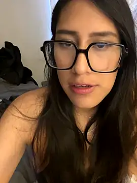 Snapshot of AleFantasy0001 chatting on October 22, 2025, 9:24 pm AleFantasy0001 online show from October 22, 2025, 9:24 pm