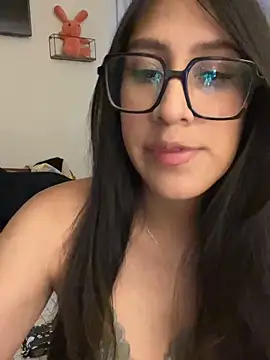 Snapshot of AleFantasy0001 chatting on November 15, 2025, 4:27 am AleFantasy0001 online show from November 15, 2025, 4:27 am