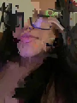 Snapshot of AleFantasy0001 chatting on December 3, 2025, 5:56 pm AleFantasy0001 online show from December 3, 2025, 5:56 pm