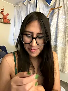 Snapshot of AleFantasy0001 chatting on November 6, 2025, 12:36 am AleFantasy0001 online show from November 6, 2025, 12:36 am