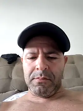 Snapshot of Marciogrei chatting on October 30, 2025, 8:50 pm Marciogrei online show from October 30, 2025, 8:50 pm