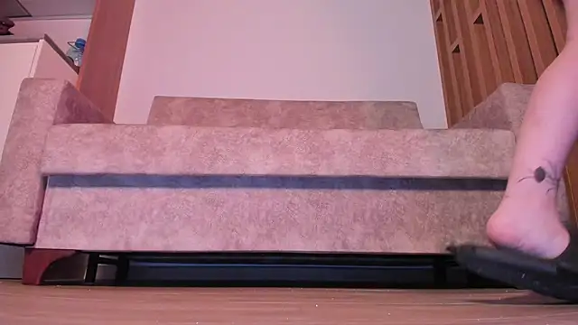 Yuriko May online show from March 17, 2025, 7:48 pm