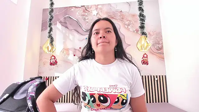 EvelynSweet1 online show from December 17, 2025, 7:19 pm