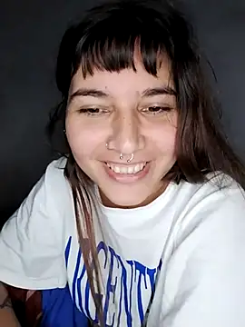 Cloeegoth online show from March 16, 2025, 8:32 am