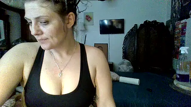 sophiarica online show from March 27, 2026, 9:27 pm