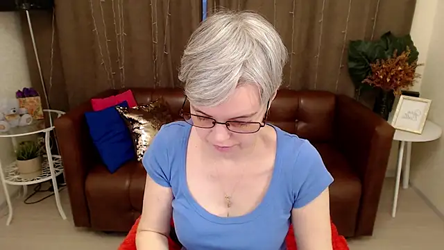 Cutie Erikaa1 online show from March 19, 2025, 2:27 am