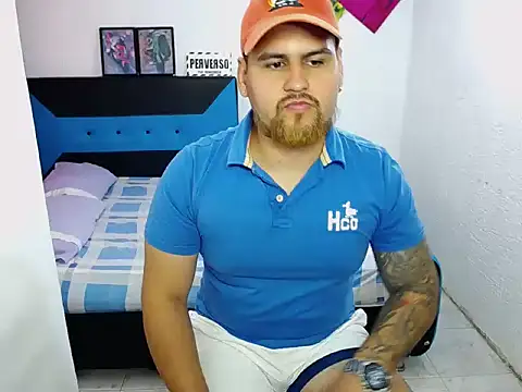 pitbullveryhot online show from December 7, 2024, 7:05 pm