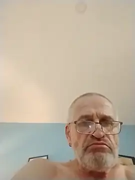 Snapshot of geilerschwanz64 chatting on November 28, 2025, 2:45 am geilerschwanz64 online show from November 28, 2025, 2:45 am