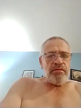 Snapshot of geilerschwanz64 chatting on October 30, 2025, 11:30 am geilerschwanz64 online show from October 30, 2025, 11:30 am