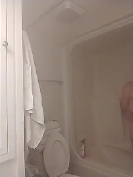 Snapshot of geilerschwanz64 chatting on November 3, 2025, 10:19 am geilerschwanz64 online show from November 3, 2025, 10:19 am