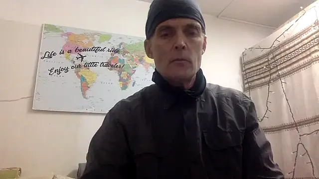 Snapshot of TowaFreespirit chatting on December 10, 2024, 11:43 am TowaFreespirit online show from December 10, 2024, 11:43 am