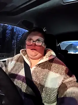 Snapshot of Tallulah-mae-xoxox chatting on December 1, 2025, 4:19 pm Tallulah-mae-xoxox online show from December 1, 2025, 4:19 pm