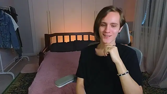 nikompell online show from February 23, 2025, 3:24 am