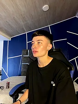 nico 18x online show from September 12, 2025, 8:30 pm