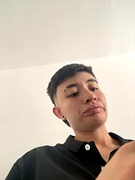 nico 18x online show from October 4, 2025, 7:48 pm