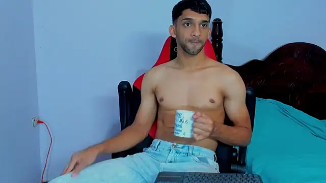 Snapshot of mike_shelby21 chatting on December 3, 2025, 3:40 am mike shelby21 online show from December 3, 2025, 3:40 am