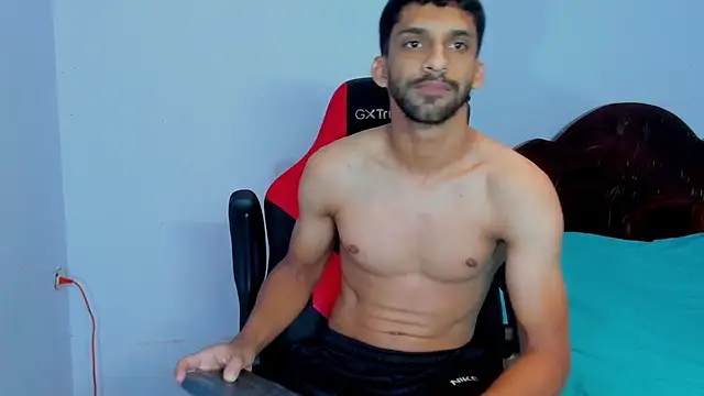 Snapshot of mike_shelby21 chatting on December 18, 2025, 2:05 am mike shelby21 online show from December 18, 2025, 2:05 am