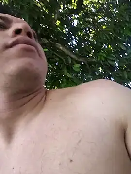 aleejhandraa online show from October 24, 2025, 5:12 pm