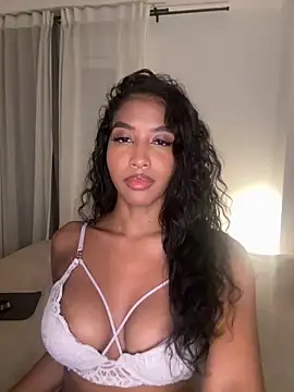 IamCrystal2 online show from February 28, 2026, 12:43 am