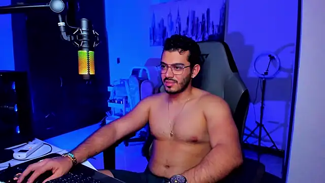 BrunoD31 online show from November 22, 2025, 4:33 am