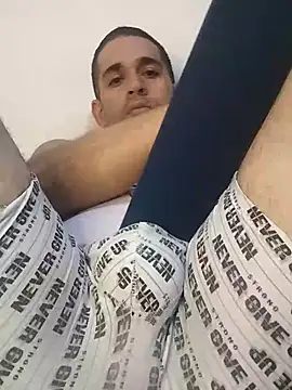 Snapshot of CRISTHIAN_GREY01 chatting on March 23, 2025, 6:26 am CRISTHIAN GREY01 online show from March 23, 2025, 6:26 am