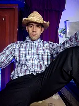 CRISTHIAN GREY01 online show from March 13, 2026, 3:22 am