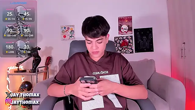 Snapshot of JaycoThomas chatting on March 4, 2025, 11:22 pm JaycoThomas online show from March 4, 2025, 11:22 pm