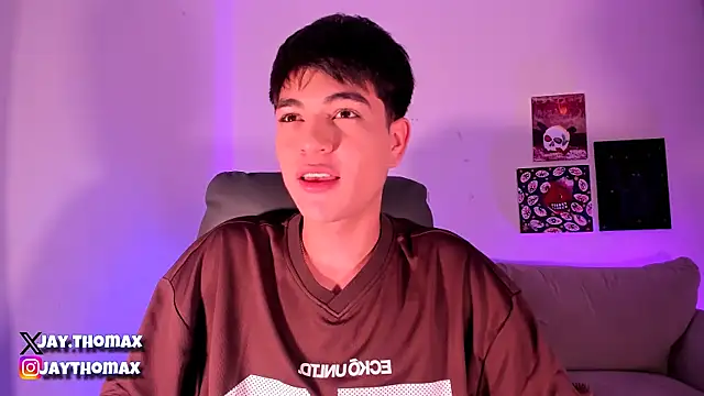 Snapshot of JaycoThomas chatting on February 20, 2025, 11:43 pm JaycoThomas online show from February 20, 2025, 11:43 pm