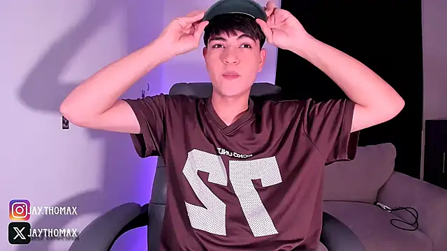 Snapshot of JaycoThomas chatting on September 30, 2025, 1:11 am JaycoThomas online show from September 30, 2025, 1:11 am