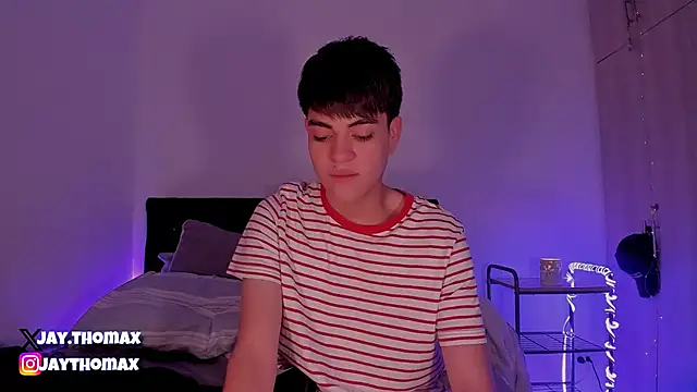 Snapshot of JaycoThomas chatting on December 19, 2024, 4:34 am JaycoThomas online show from December 19, 2024, 4:34 am