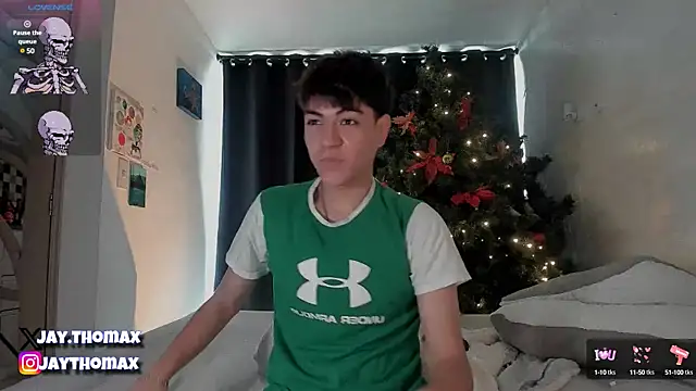 Snapshot of JaycoThomas chatting on December 13, 2024, 7:21 pm JaycoThomas online show from December 13, 2024, 7:21 pm