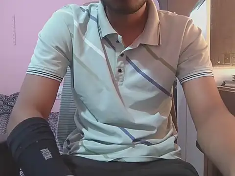 KissesBoyAD online show from November 27, 2025, 4:46 am