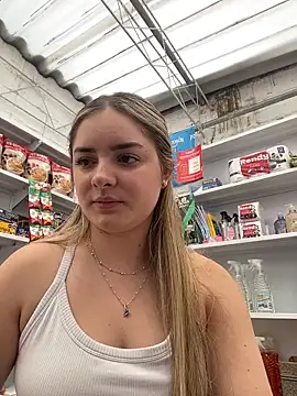 imlindapink online show from January 31, 2026, 7:12 pm