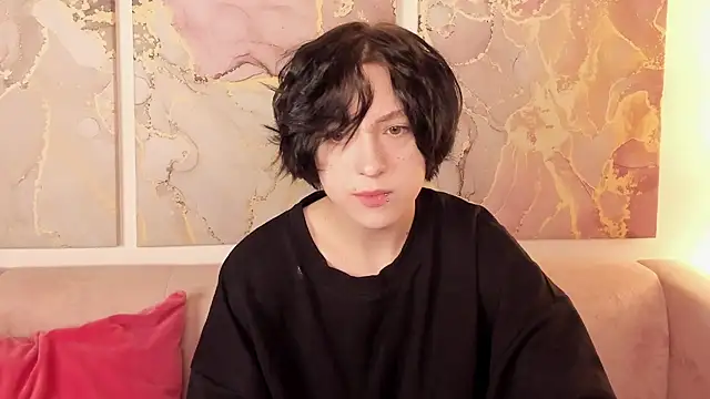 Snapshot of fiamoory chatting on November 8, 2025, 12:47 am fiamoory online show from November 8, 2025, 12:47 am