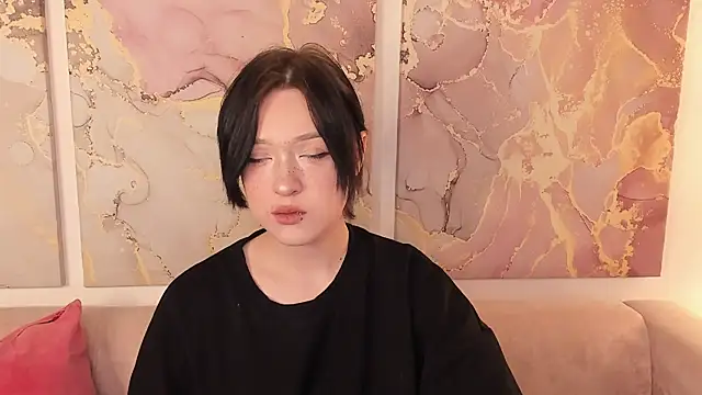 Snapshot of fiamoory chatting on November 13, 2025, 12:14 am fiamoory online show from November 13, 2025, 12:14 am